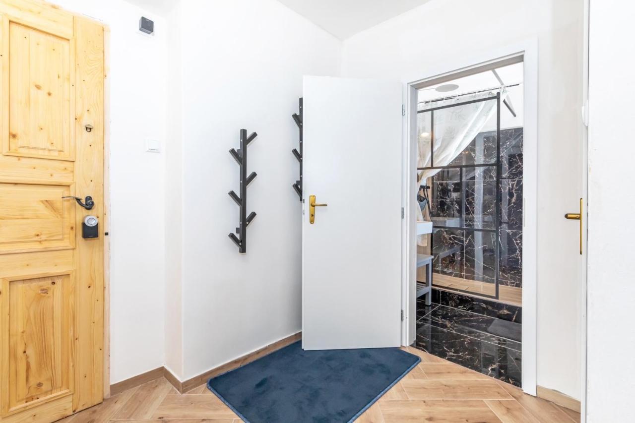 Ubytovanie Demaenova 3Izb 5Osob Sauna - Cube '69 Liptovský Mikuláš Exterior foto